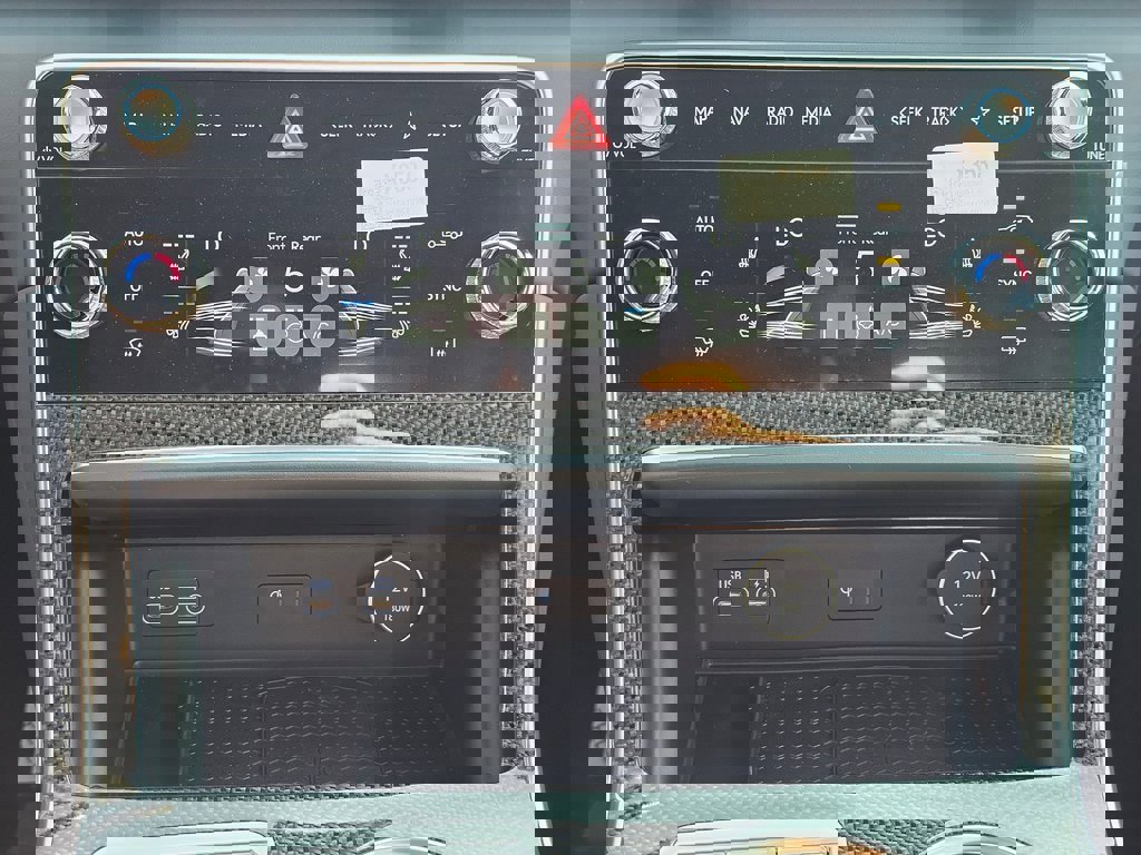 New 2026 Genesis GV80 3.5T e-SC image 16