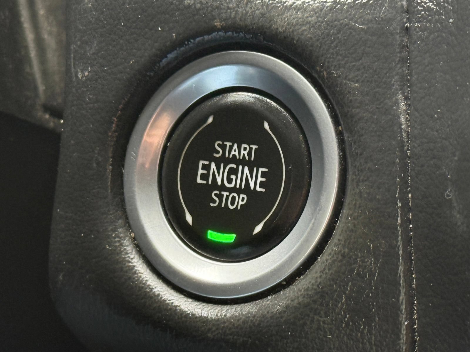 Used 2022 Chevrolet Suburban High Country AWD/4WD image 29