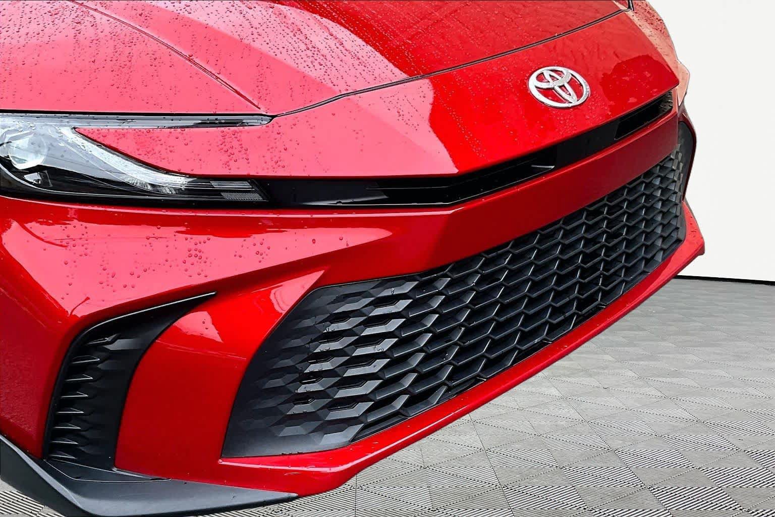 Certified 2025 Toyota Camry SE w/ Convenience Package FWD image 30