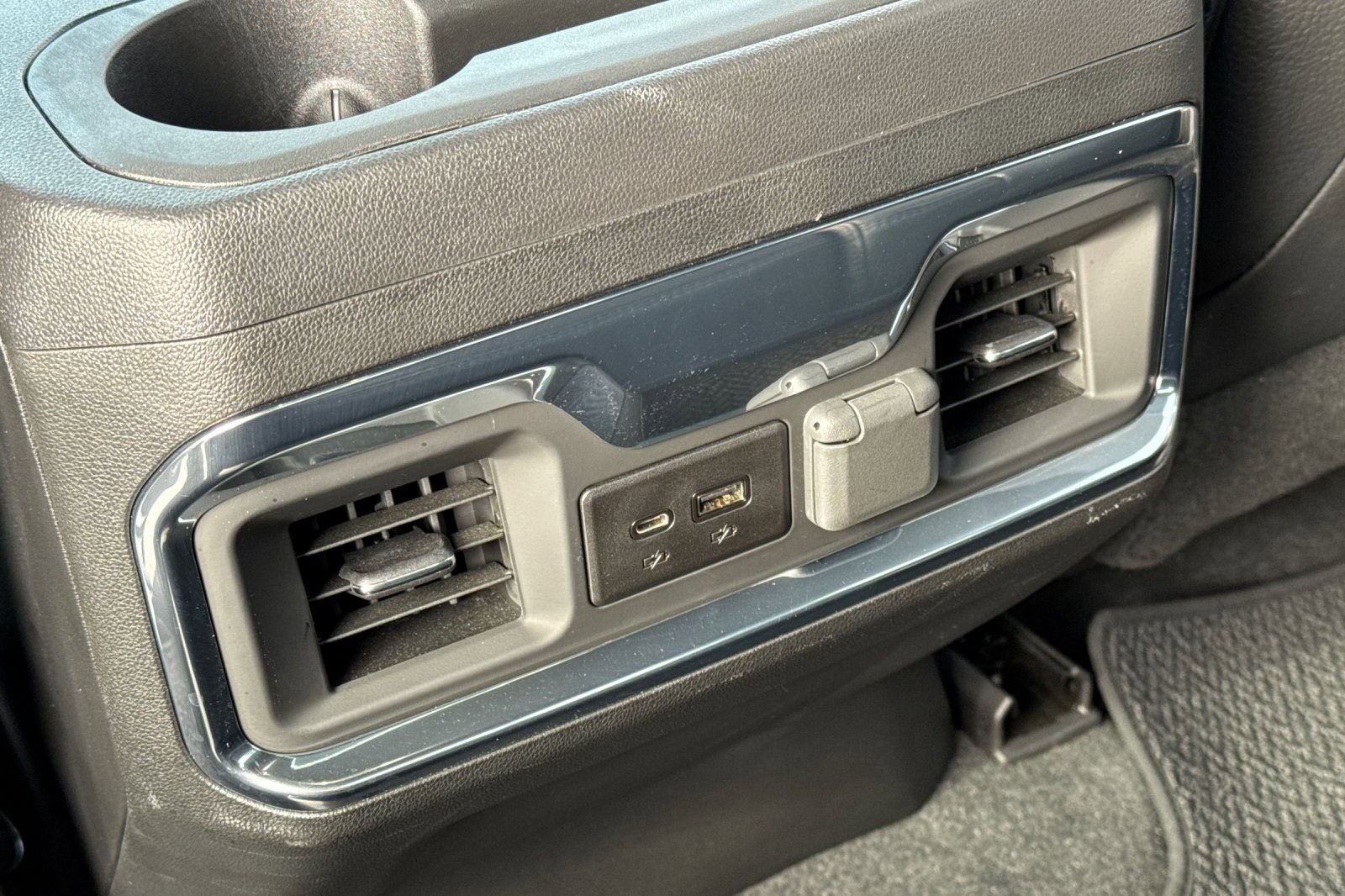 Certified 2022 GMC Sierra 2500 Denali image 13