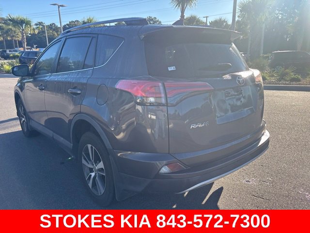 Used 2017 Toyota RAV4 XLE FWD image 7