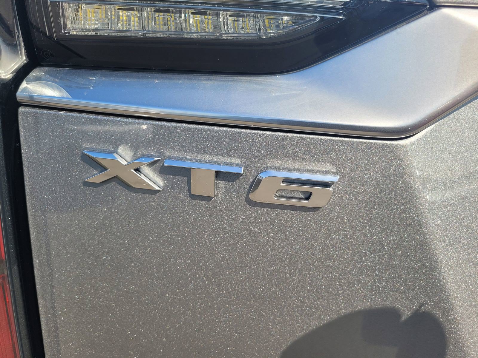 Used 2024 Cadillac XT6 Sport w/ Technology Package AWD/4WD image 6
