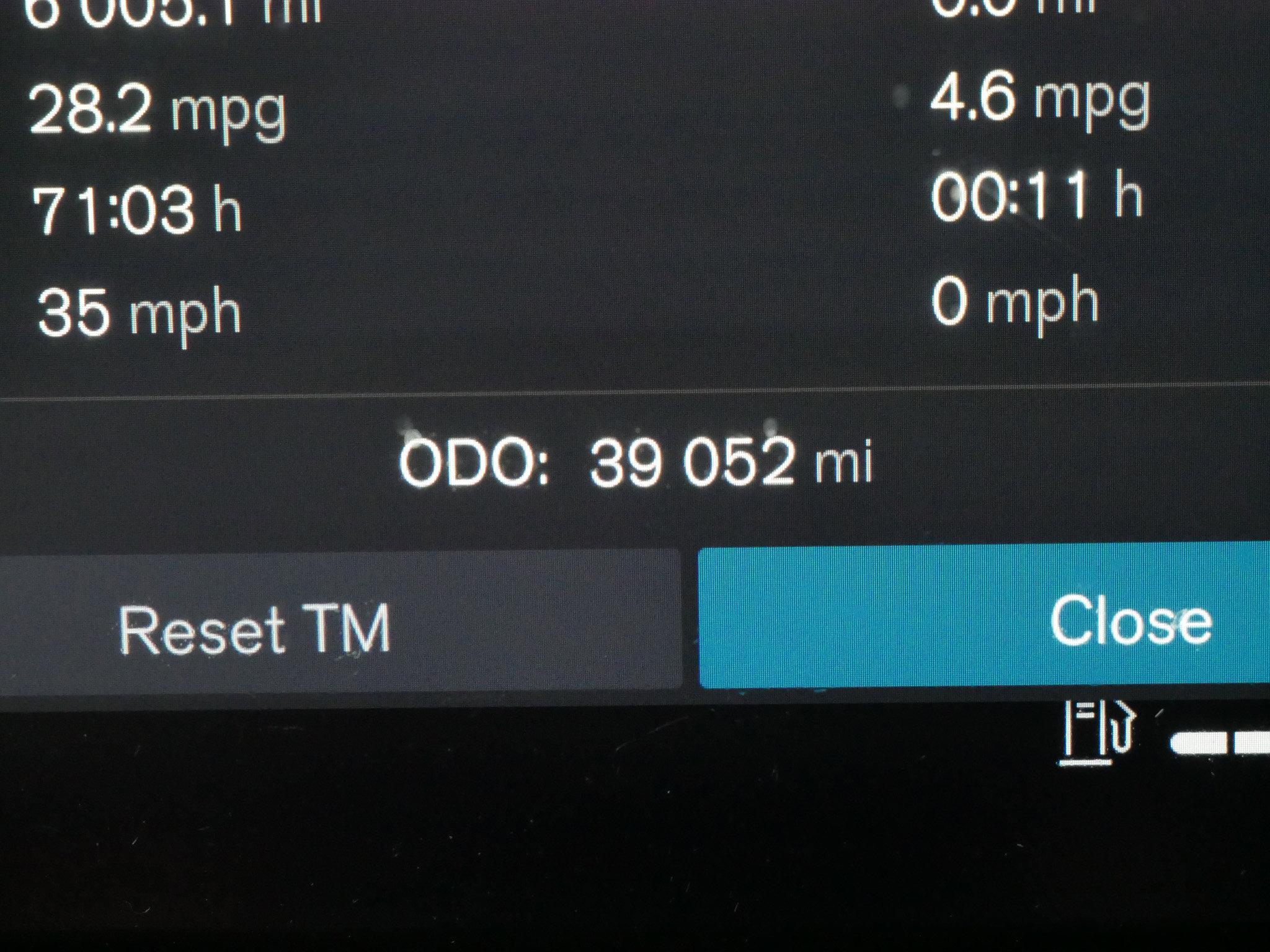 Used 2024 Volvo XC60 B5 Core image 22