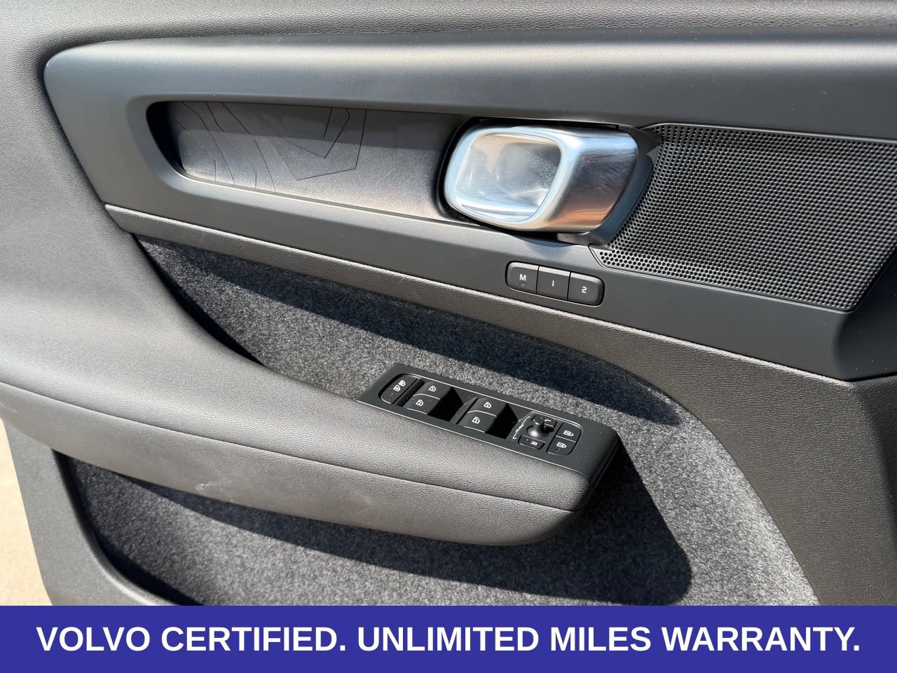 Certified 2023 Volvo C40 P8 Recharge Plus w/ Protection Package Premier AWD/4WD image 27