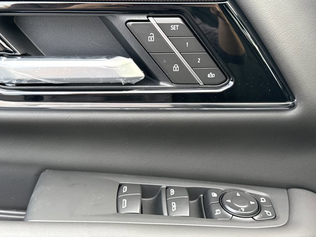 New 2026 GMC Yukon XL Elevation w/ LPO, Floor Liner Package image 18