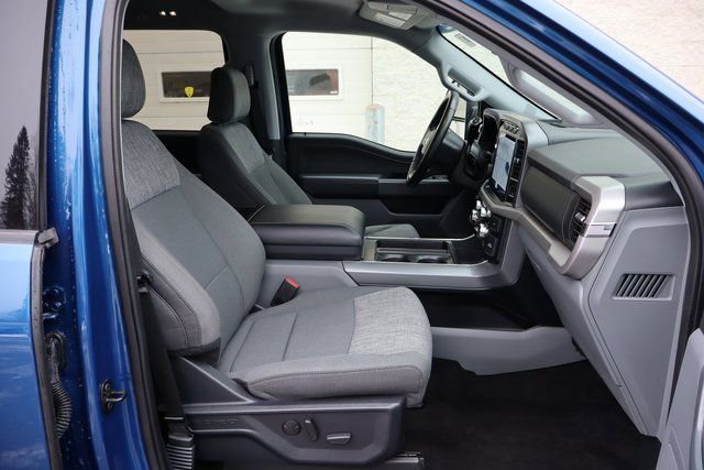 Used 2022 Ford F150 XLT w/ Equipment Group 302A High image 35