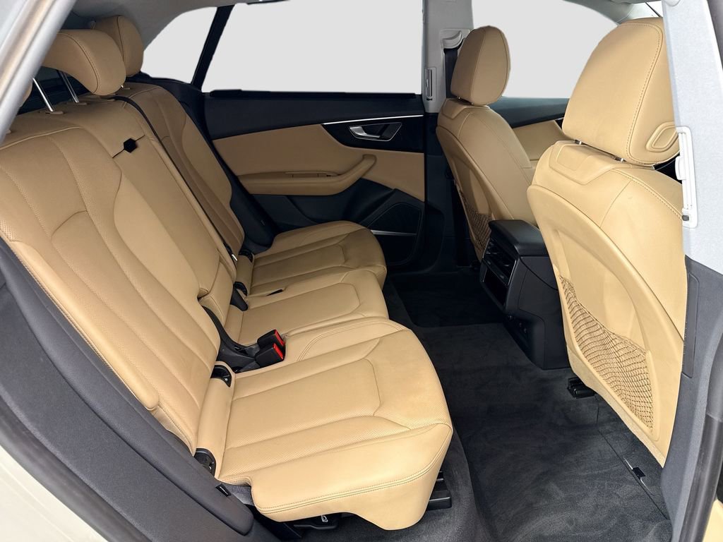 Used 2023 Audi Q8 Prestige w/ Prestige Package AWD/4WD image 20
