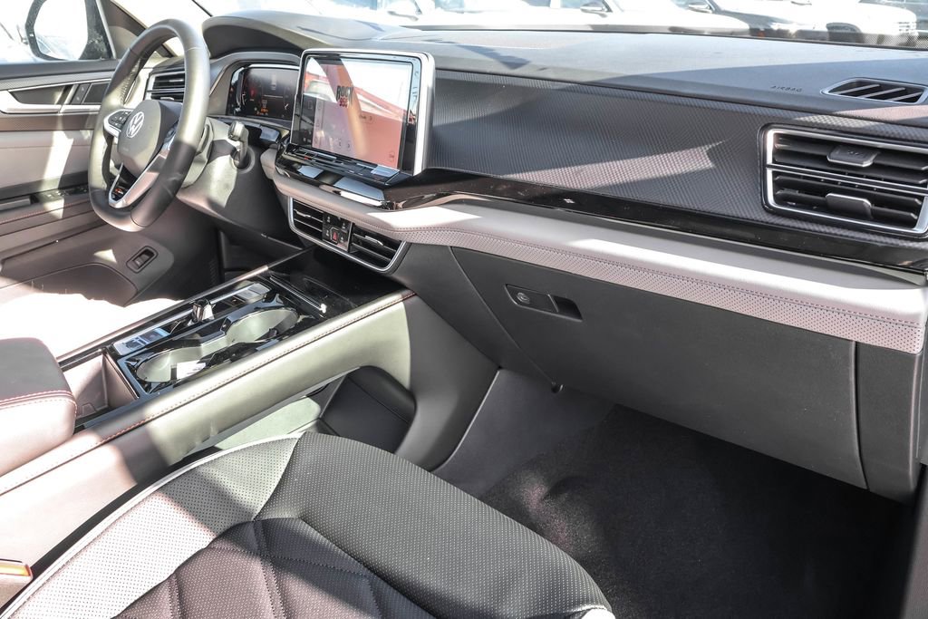 New 2026 Volkswagen Atlas Peak Edition image 42