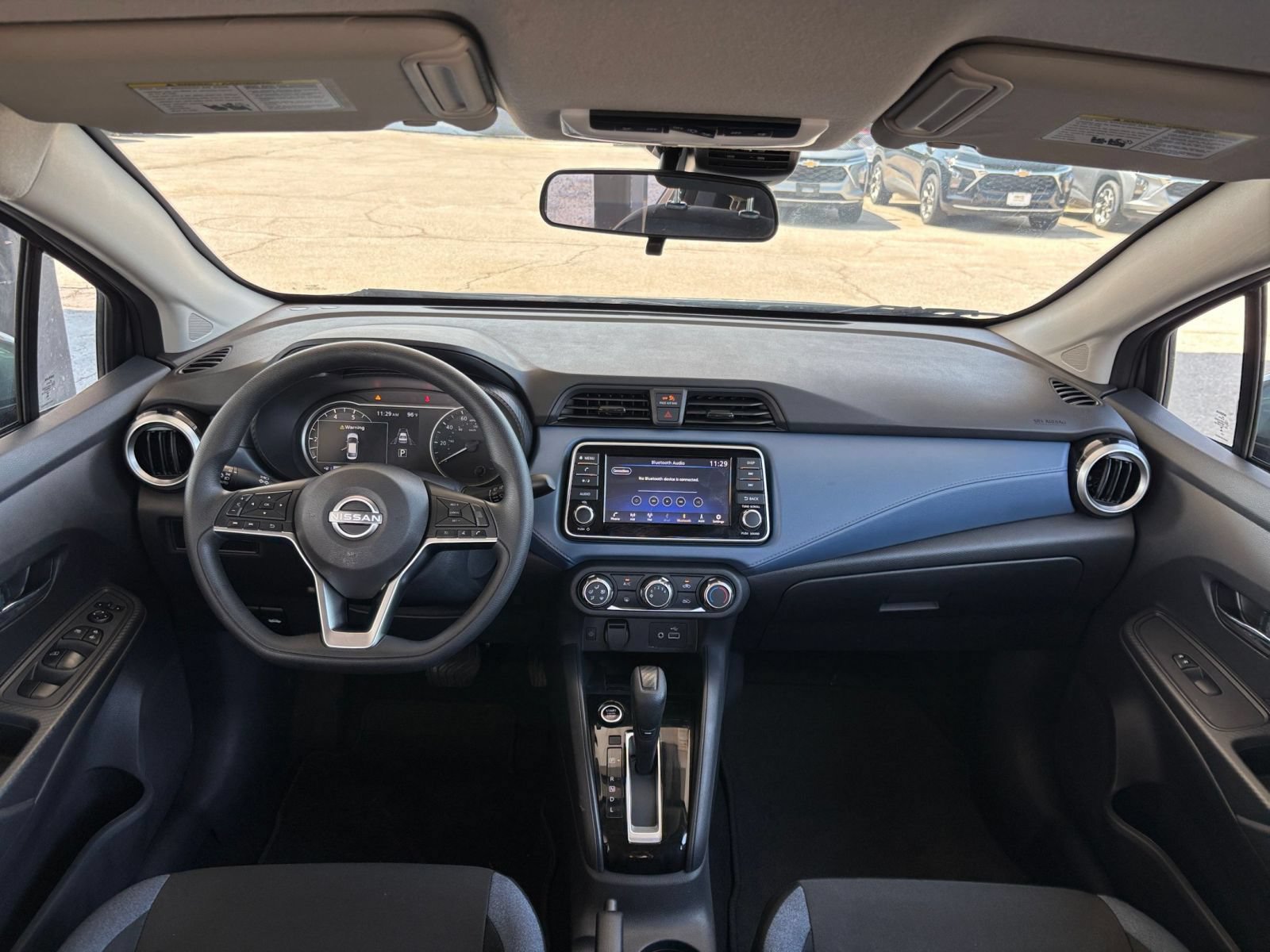 Used 2025 Nissan Versa SV FWD image 31