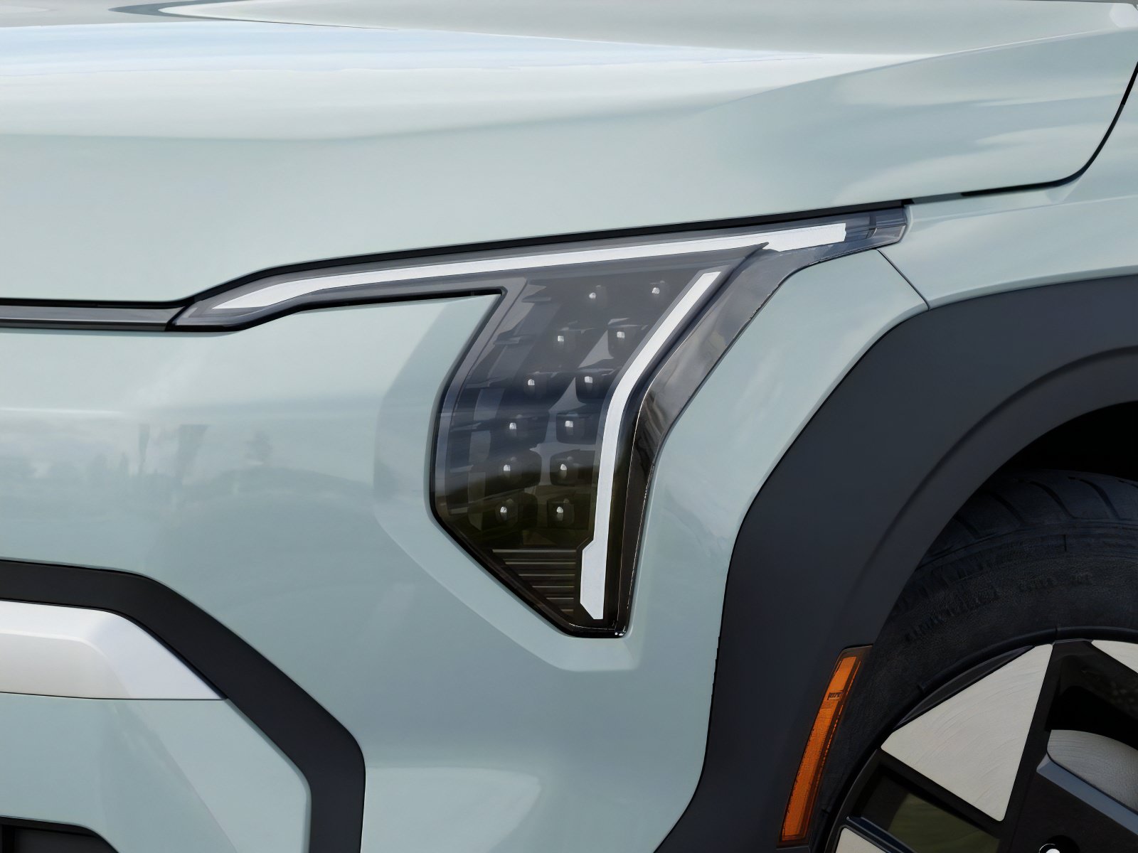 New 2027 Kia EV3 Wind FWD image 10