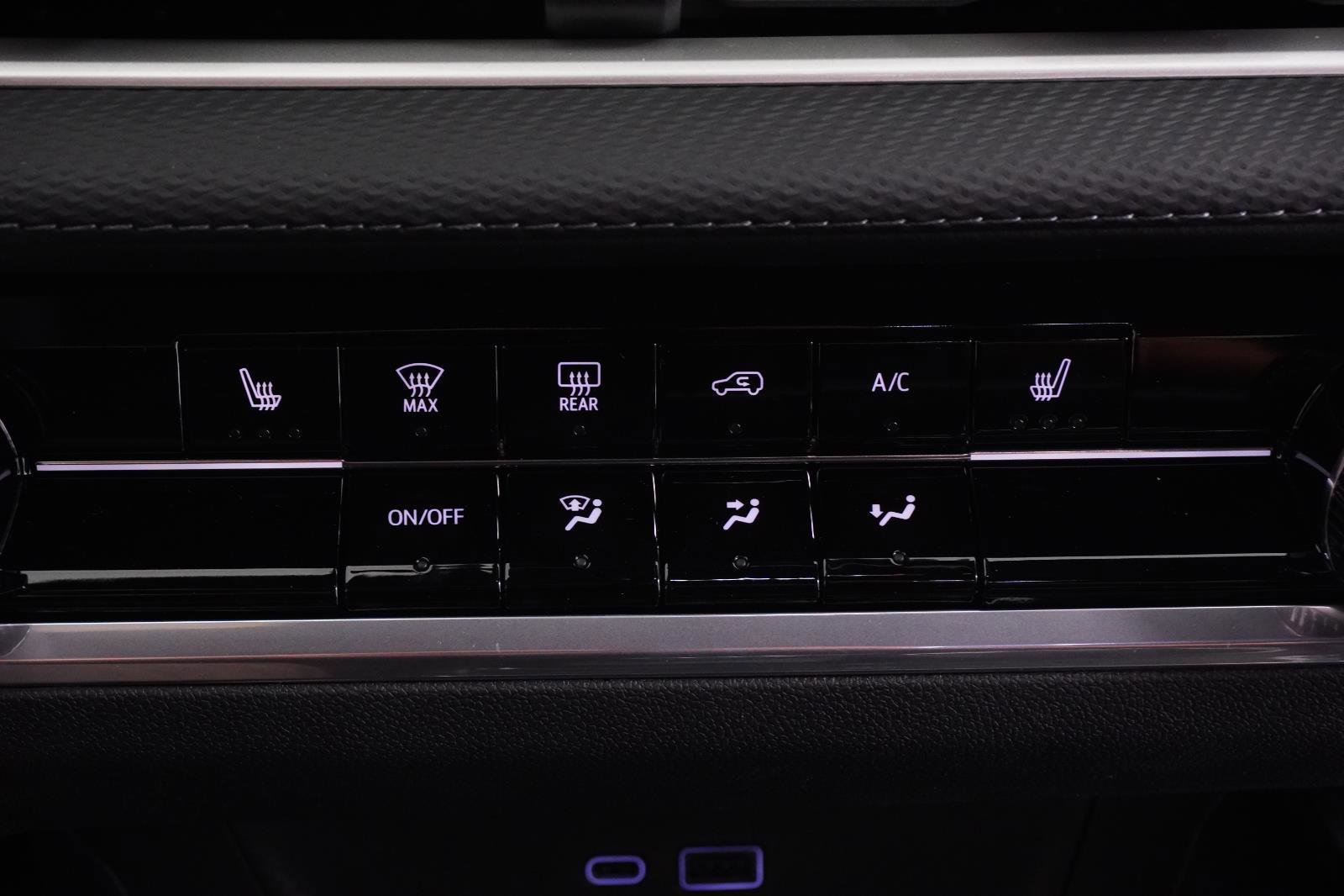 New 2026 Chevrolet Equinox LT image 26