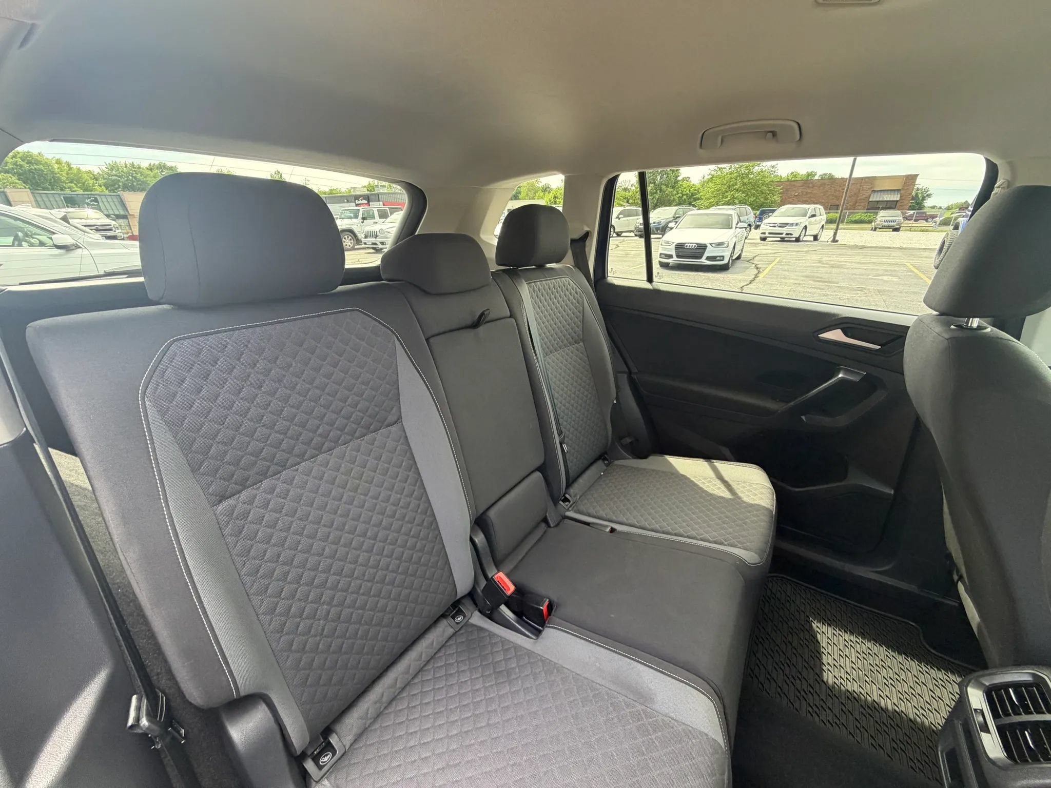 Used 2021 Volkswagen Tiguan S AWD/4WD image 24
