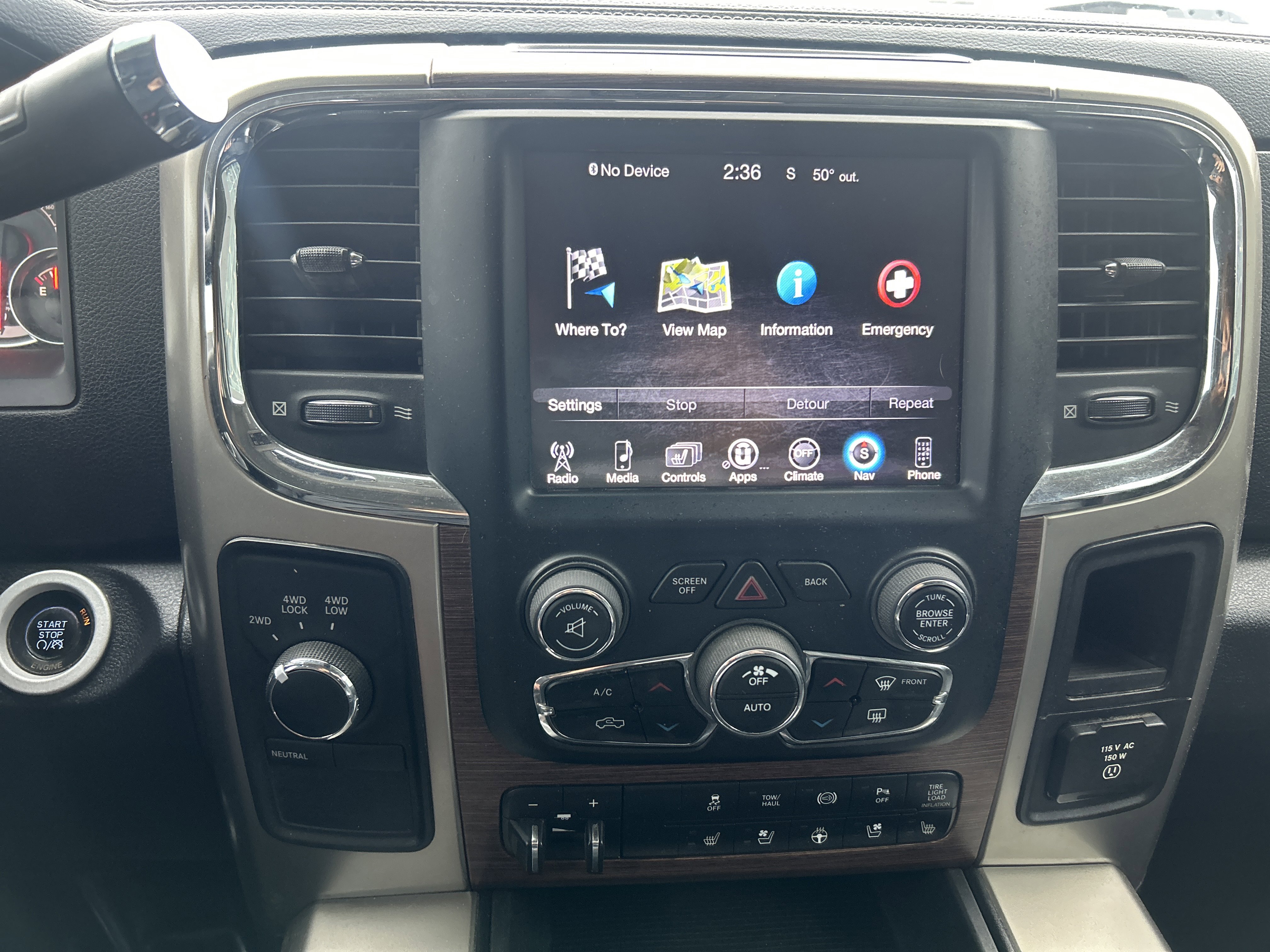 Used 2013 RAM 2500 Laramie w/ Convenience Group image 23