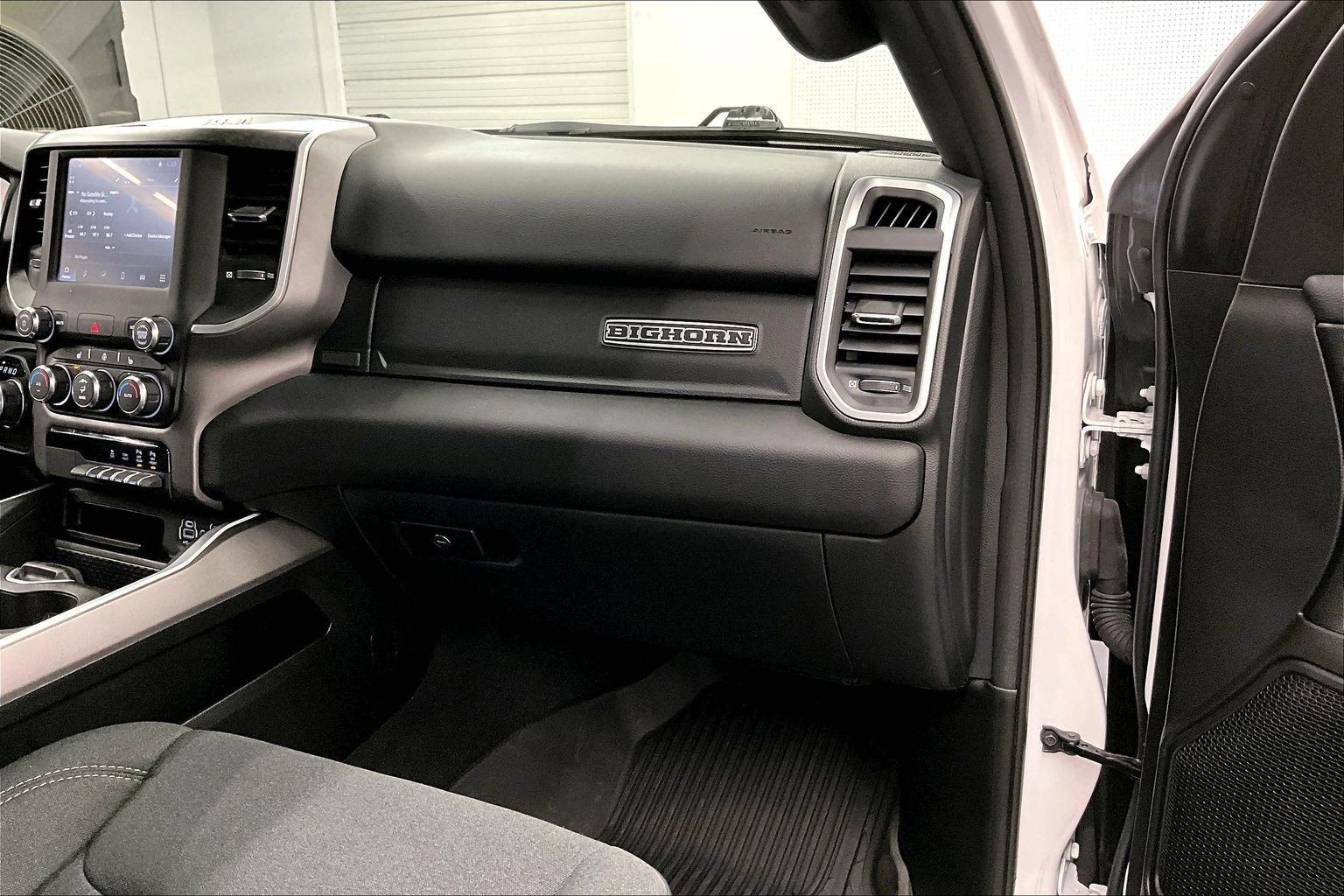 Used 2022 RAM 1500 Big Horn AWD/4WD image 19