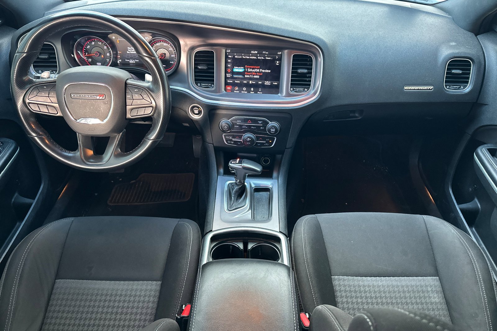 Used 2020 Dodge Charger GT w/ Driver Convenience Group image 15