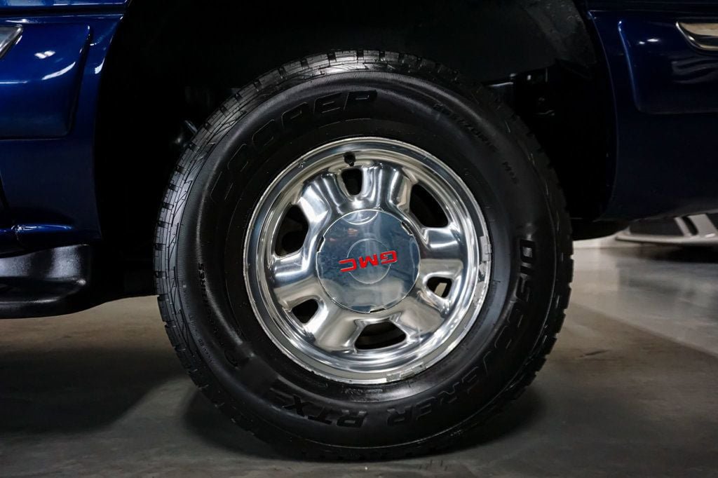 Used 2001 GMC Yukon XL 4WD image 46