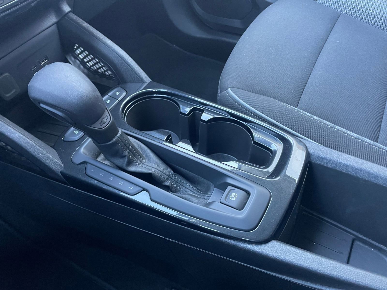 Used 2025 Chevrolet TrailBlazer LT image 39