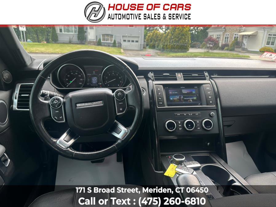 Used 2017 Land Rover Discovery SE image 48