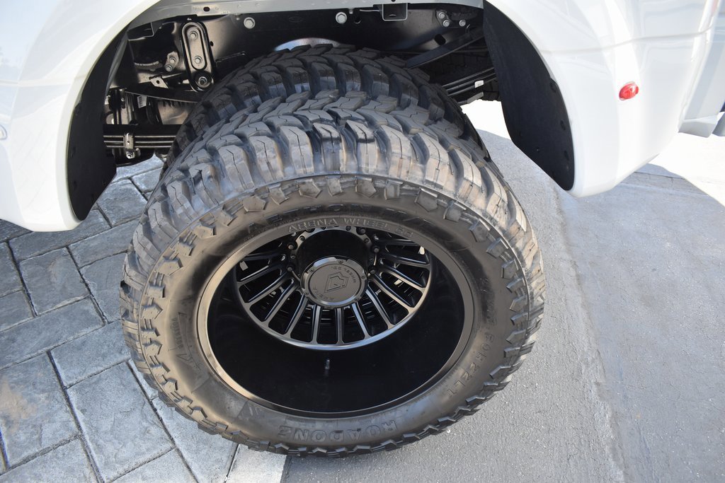 Used 2025 Ford F450 Lariat w/ FX4 Off-Road Package image 11