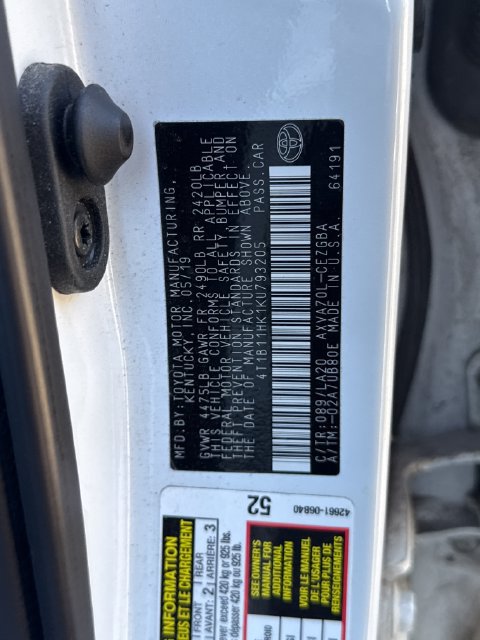 Used 2019 Toyota Camry XLE w/ Navigation Package FWD image 23