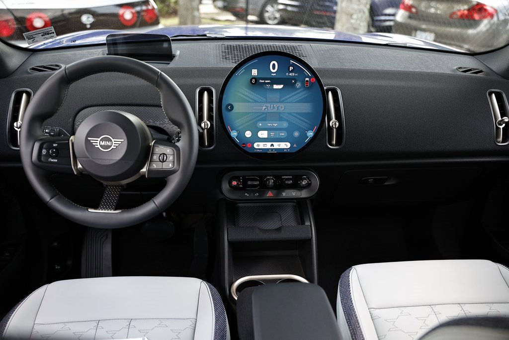 New 2025 MINI Cooper Countryman S image 26