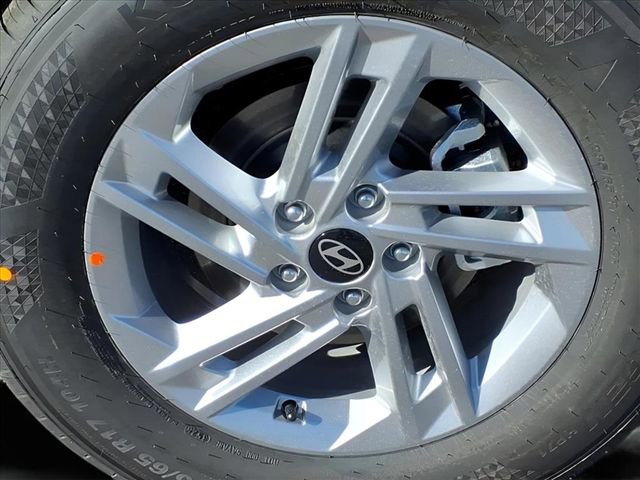 New 2026 Hyundai Tucson SE image 11