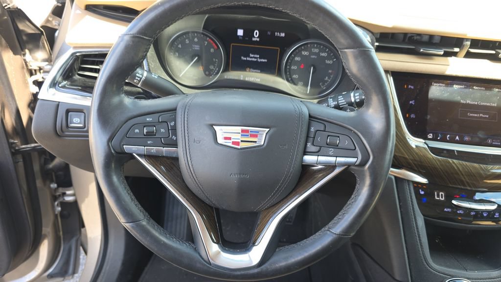 Used 2022 Cadillac XT6 Premium Luxury w/ Platinum Package FWD image 15