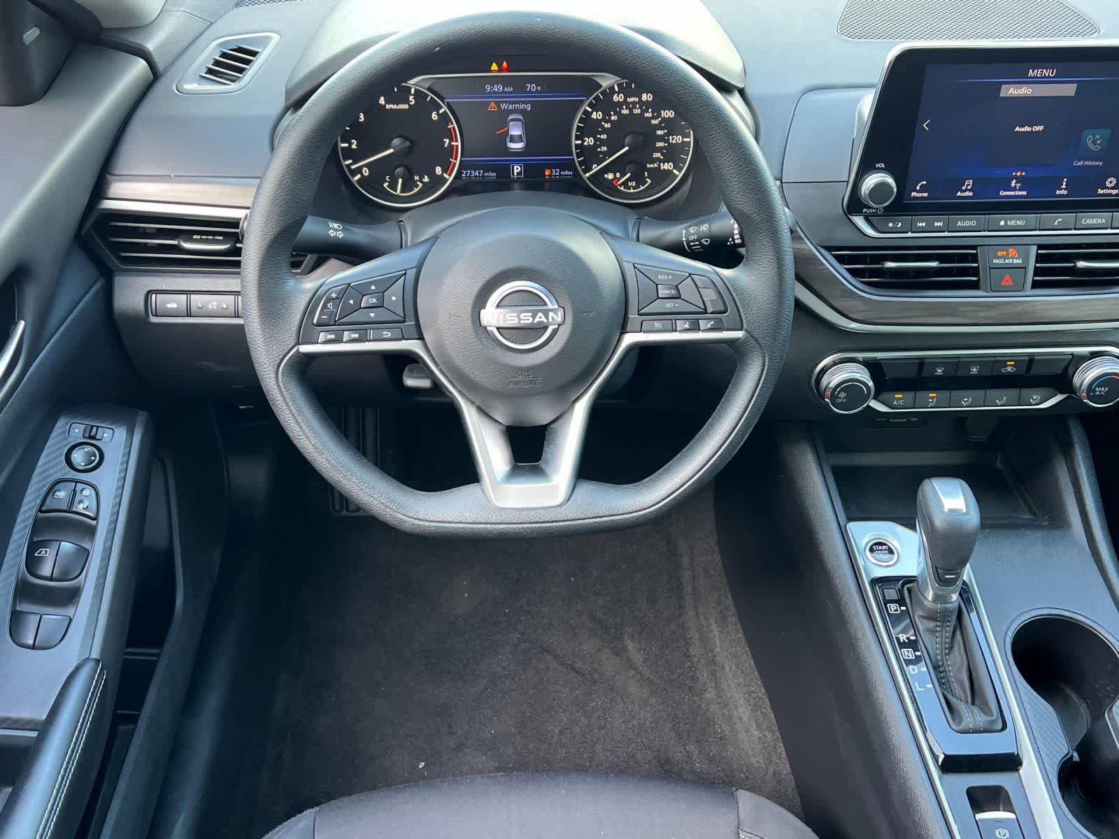 Used 2025 Nissan Altima 2.5 SV AWD/4WD image 15