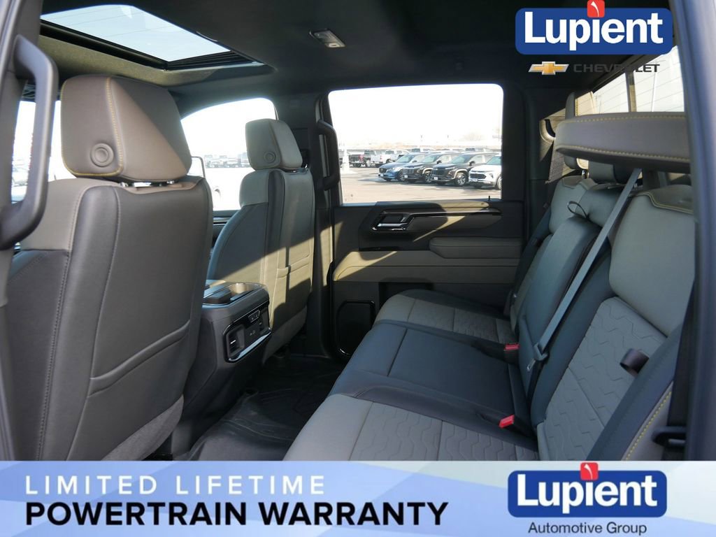 New 2026 Chevrolet Silverado 2500 ZR2 image 16