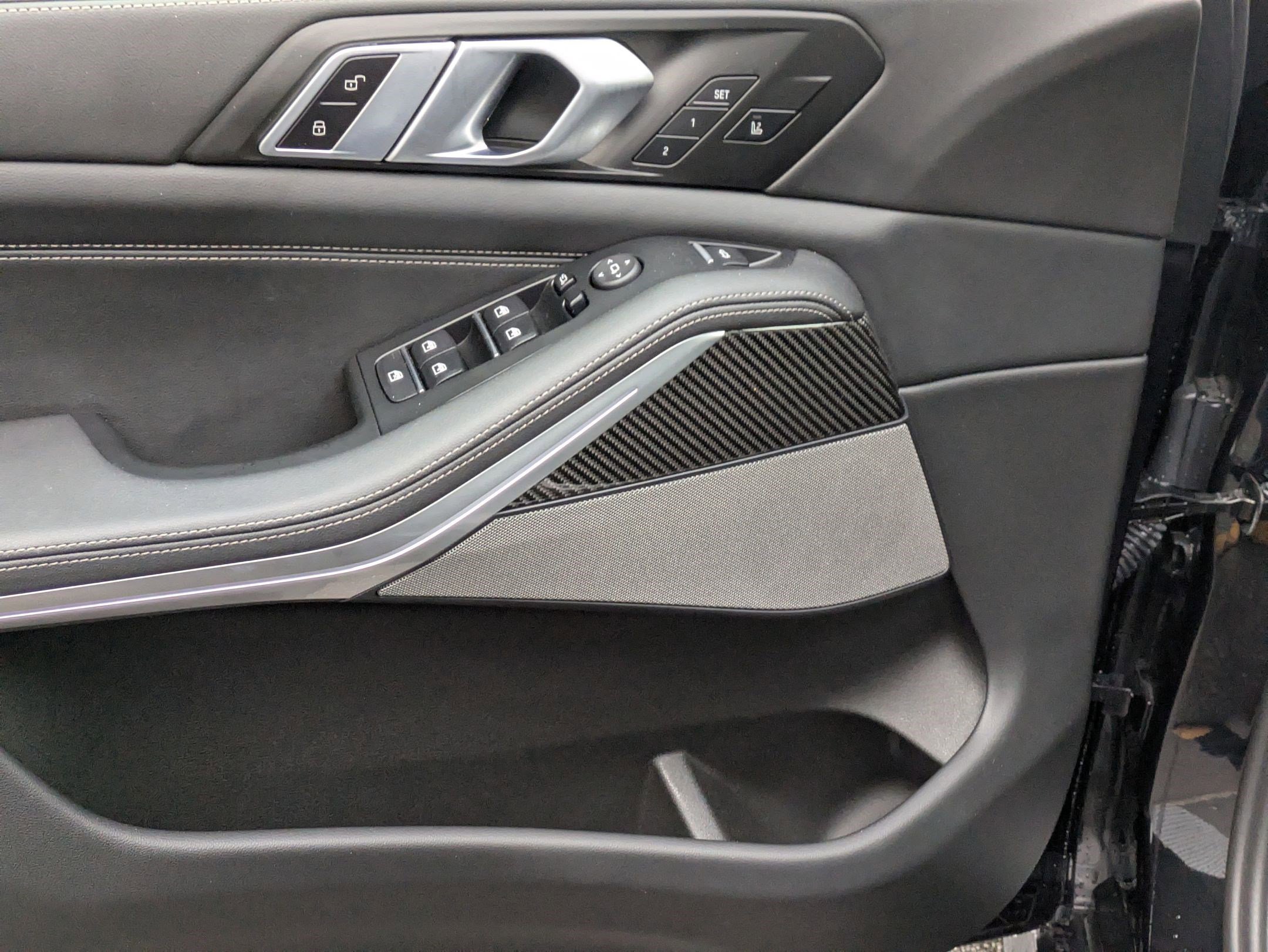 Used 2025 BMW X5 M60i image 13