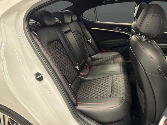 Used 2024 Genesis G70 3.3T Advanced w/ Sport Prestige Package image 31