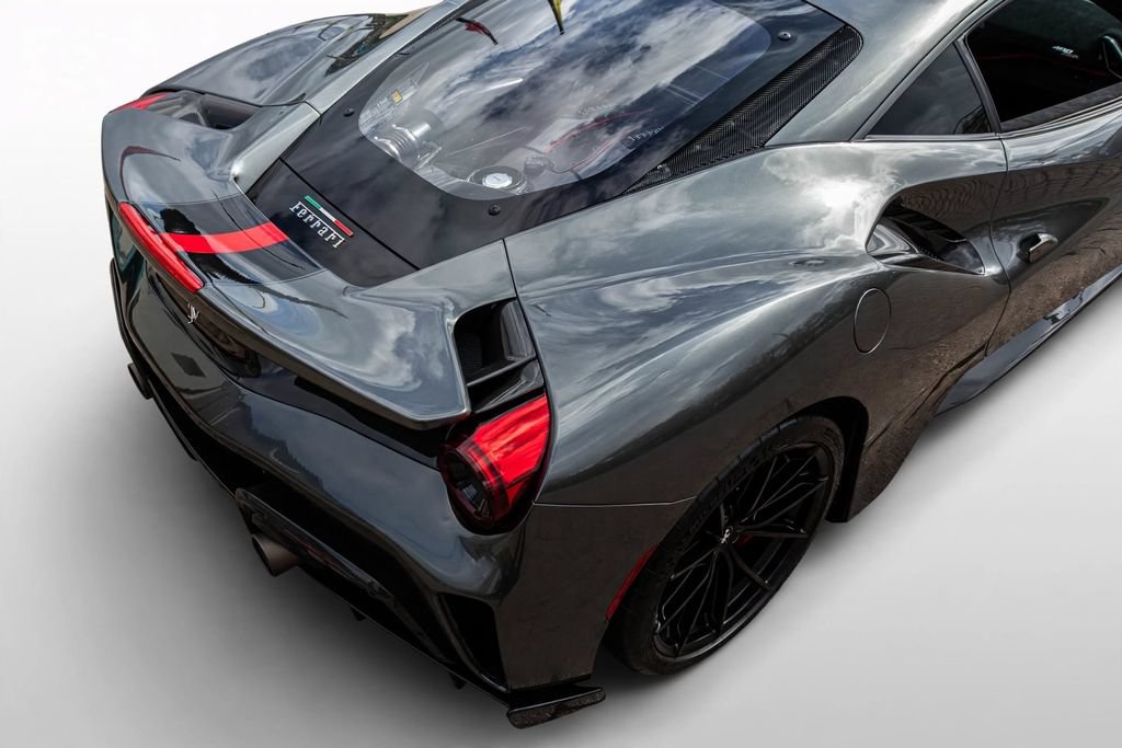 Certified 2019 Ferrari 488 Pista Coupe RWD image 22
