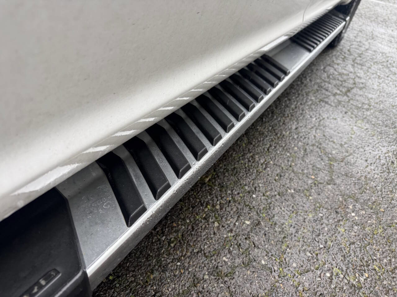 Used 2018 Ford F150 Lariat image 11