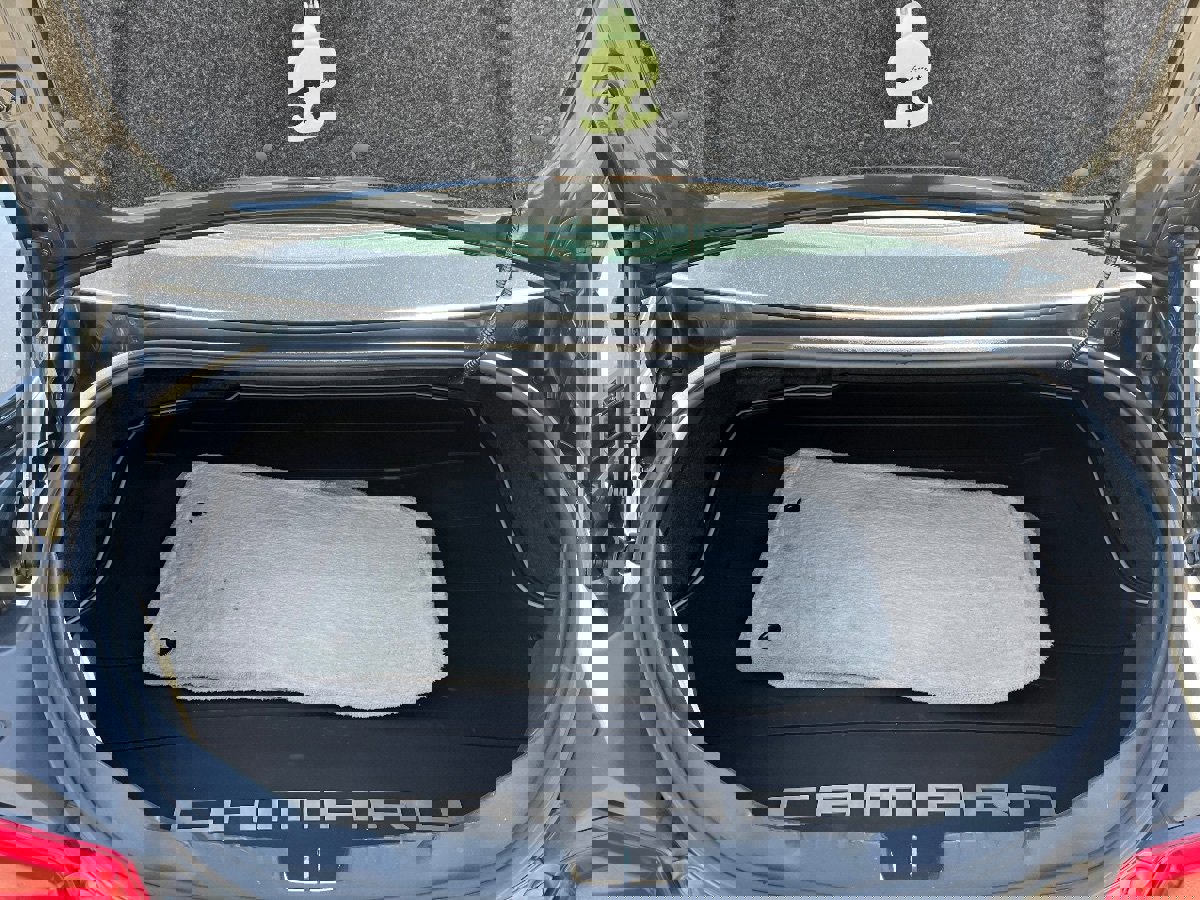 Used 2014 Chevrolet Camaro SS image 30