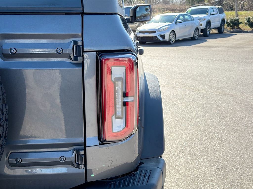 Used 2024 Ford Bronco Badlands image 12