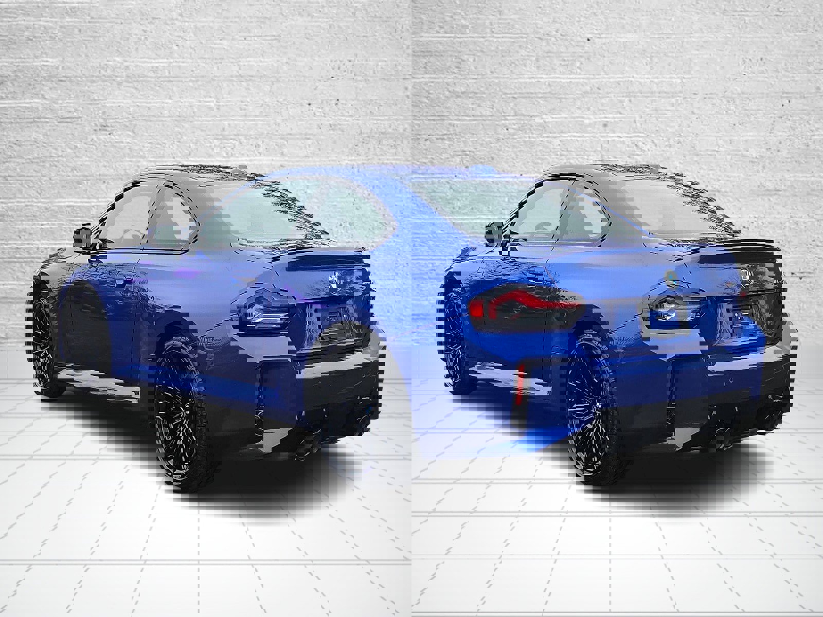 Used 2025 BMW M2 RWD image 4