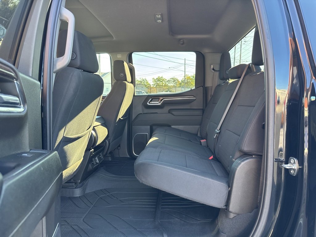 Used 2023 Chevrolet Silverado 1500 LT w/ Protection Package image 17