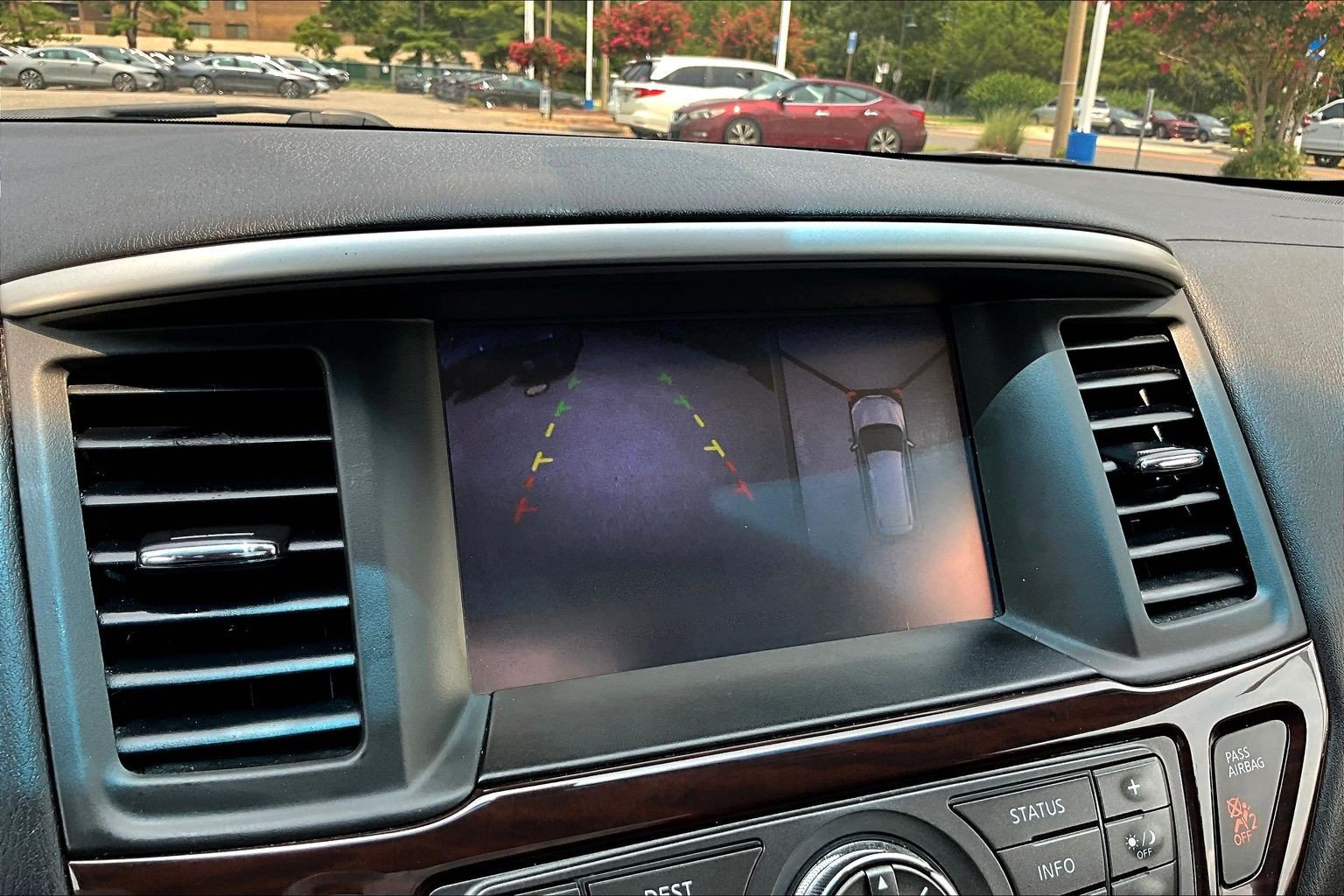 Used 2015 Nissan Pathfinder Platinum w/ Cargo Package FWD image 23