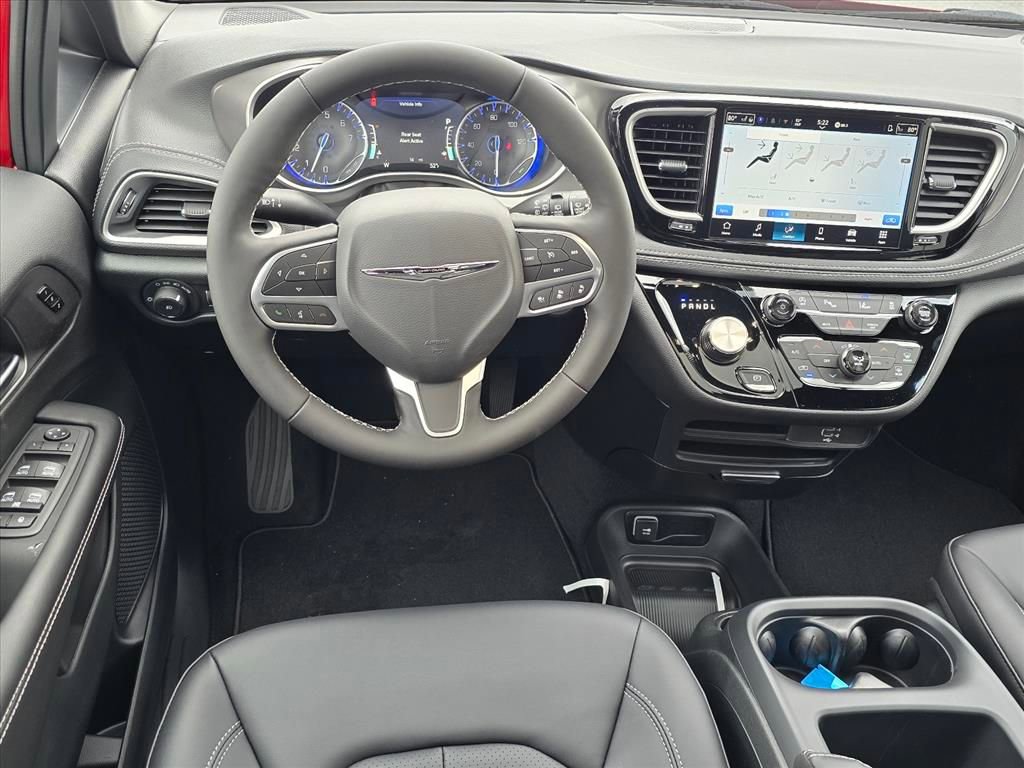New 2026 Chrysler Pacifica Select FWD image 6