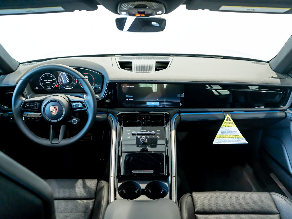 New 2026 Porsche Panamera 4 AWD/4WD image 18