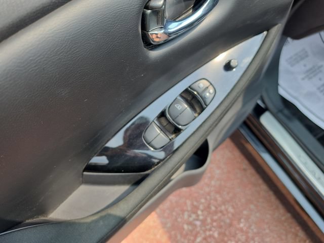 Used 2025 Nissan Leaf SV Plus FWD image 11