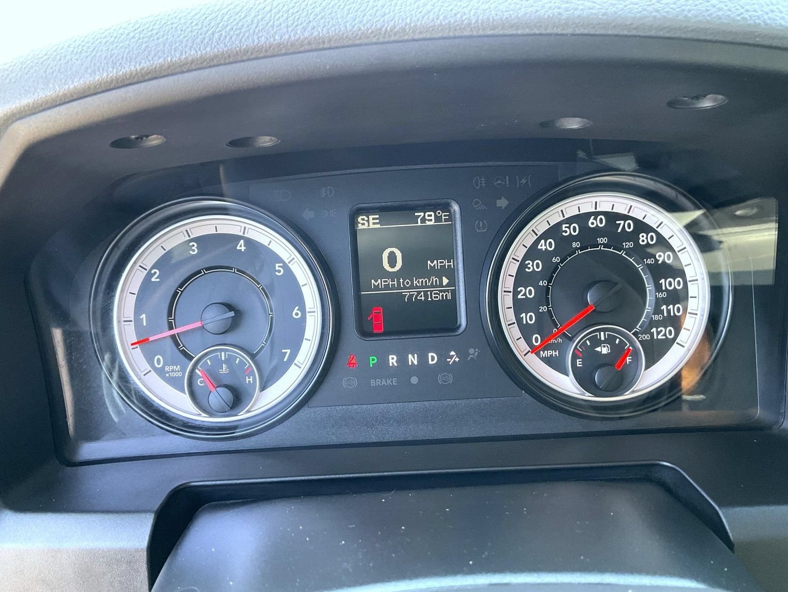 Used 2017 RAM 1500 Express AWD/4WD image 12