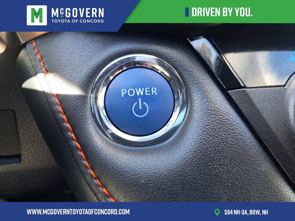 Used 2018 Toyota RAV4 SE AWD/4WD image 27