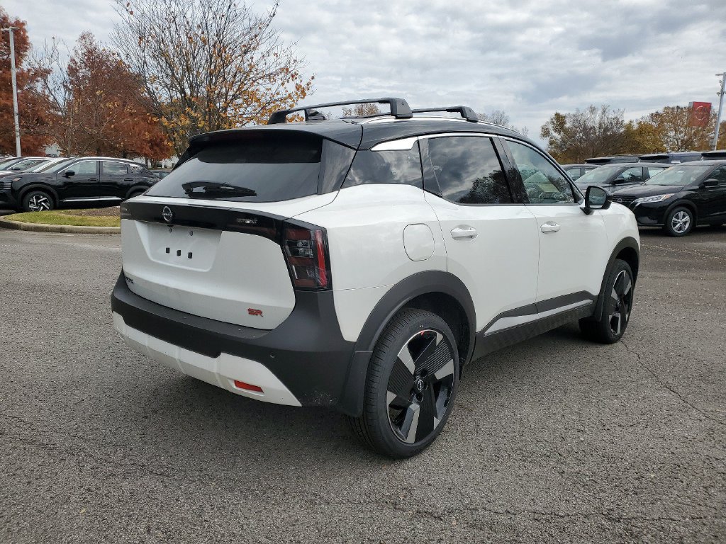 New 2026 Nissan Kicks SR w/ SR Premium Package FWD image 4