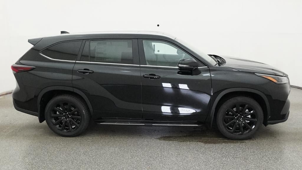 New 2026 Toyota Highlander XLE AWD/4WD image 11