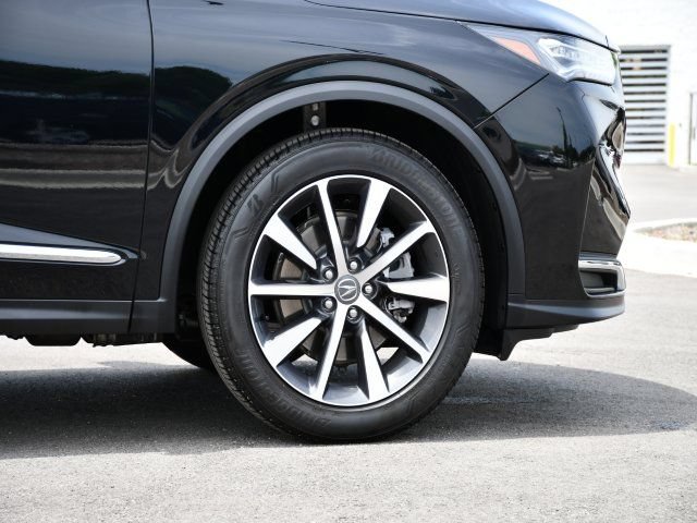 Certified 2026 Acura MDX FWD w/ Technology Package image 9