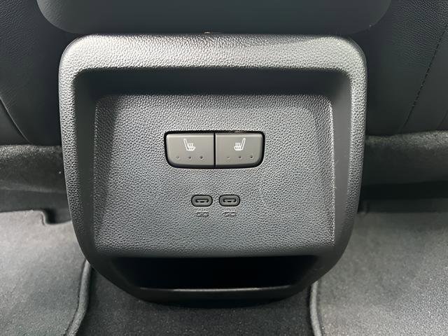 New 2026 Chevrolet Equinox EV RS w/ Active Safety Package 3 image 31