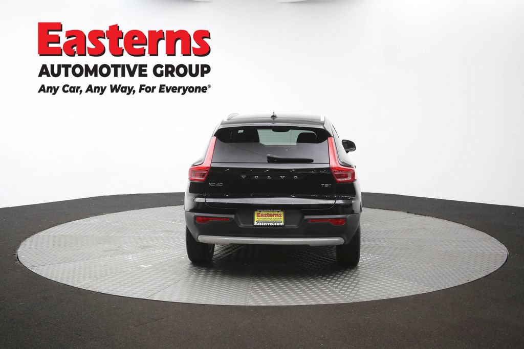Used 2022 Volvo XC40 T5 Momentum AWD/4WD image 36