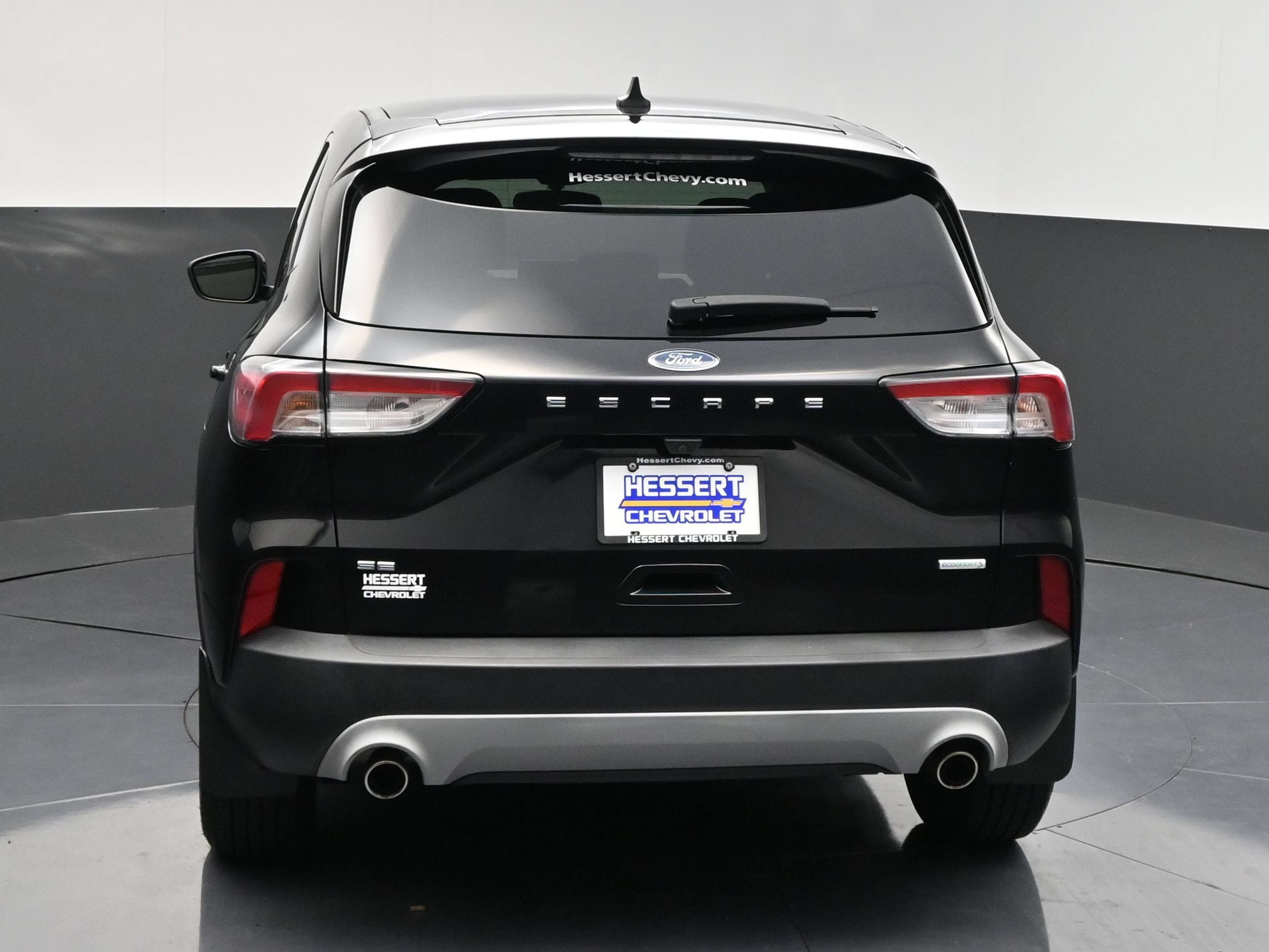 Used 2020 Ford Escape SE FWD image 7