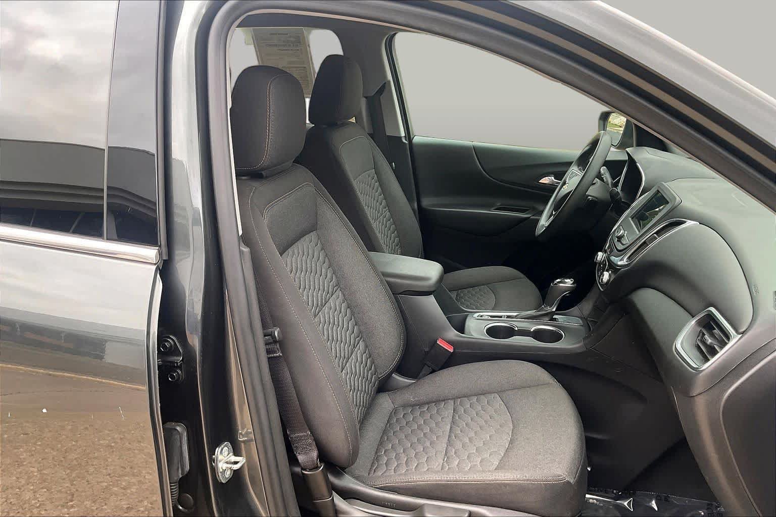 Used 2019 Chevrolet Equinox LT FWD image 9